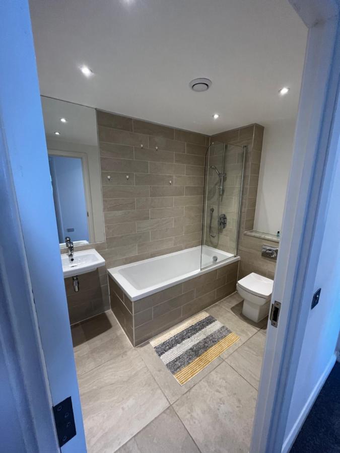 City Centre Luxury Apartments Белфаст Екстер'єр фото
