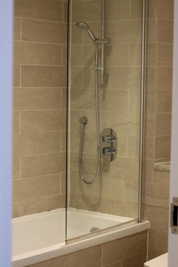 City Centre Luxury Apartments Белфаст Екстер'єр фото